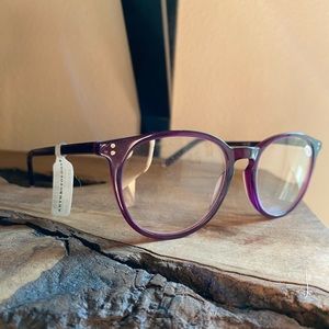 Anthropologie Readers 2+